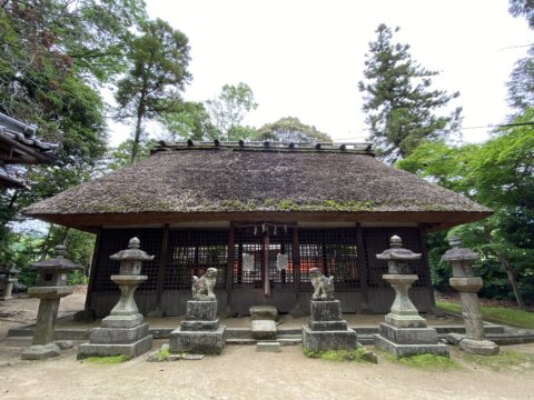 Precious Stones: The Poetry Monuments of the Yamanobe no Michi: O