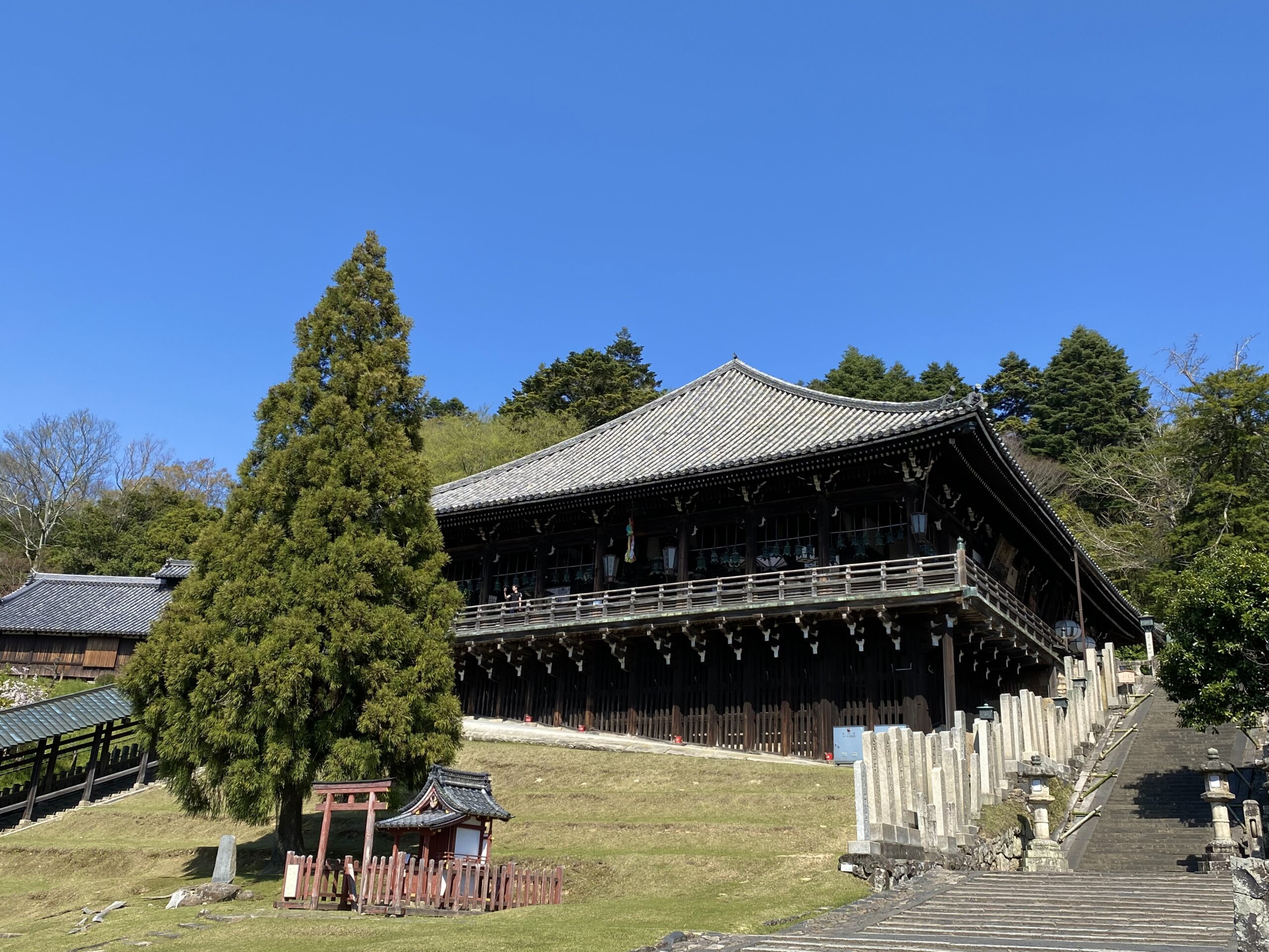 Travel guide to Nigatsu-do Hall of Todai-ji Temple by locals | Explore Nara